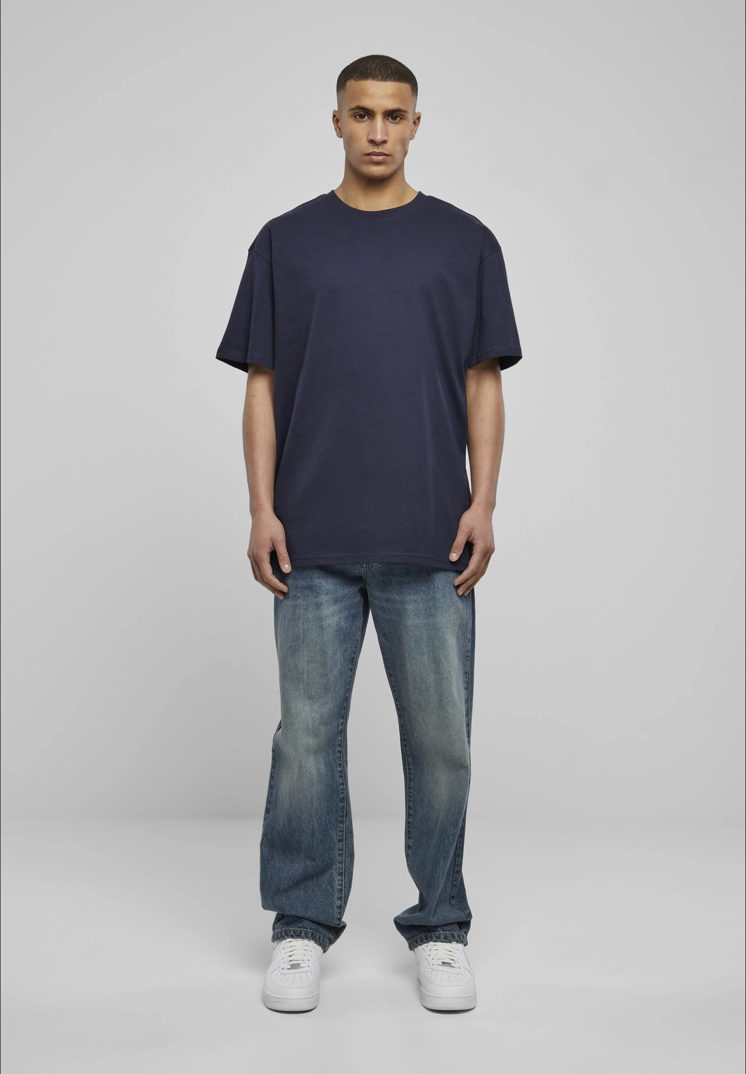 URBAN CLASSICS Heavy - T-Shirt Basic - Midnightnavy 4 URBAN CLASSICS Heavy - T-Shirt Basic - Midnightnavy - Afbeelding 2