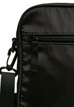 URBAN CLASSICS Multifunctional Festival - Heuptas - Black -Urban Classics 086fbd102bf847619b5e206c15fdf363