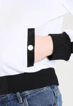 URBAN CLASSICS Ladies Button Up Track Jacket - Bomberjacks - White/Black/White -Urban Classics 0d257ee282ba4e0cb72413e34022009d