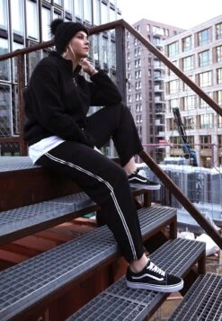 Ladies Sherpa Batwing Troyer - Fleece Trui - Black 13 Ladies Sherpa Batwing Troyer - Fleece Trui - Black -Urban Classics 1197701407b24c268515f019bfacf205