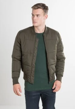 URBAN CLASSICS Basic Quilt Bomber Jacket - Bomberjacks - Olive 11 URBAN CLASSICS Basic Quilt Bomber Jacket - Bomberjacks - Olive -Urban Classics 1623ceb4c90142c49a8c7464e5199eec