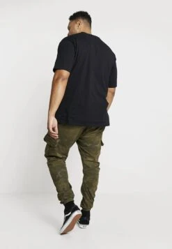 URBAN CLASSICS Pants - Cargobroek - Olive -Urban Classics 17f90ae5dc9f4e90a411c28cdcb6927a