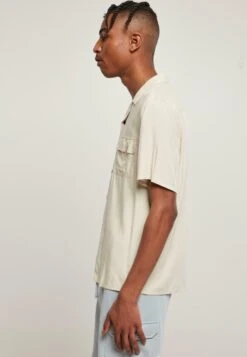 URBAN CLASSICS Viscose Camp Shirt - Overhemd - Softseagrass -Urban Classics 1808f431a56c4807b1cd19b74b319750
