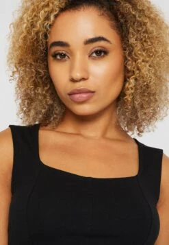 URBAN CLASSICS Short Corsage - Top - Black -Urban Classics 1b4b8b75f48b45d2bfba0fc7566f268e