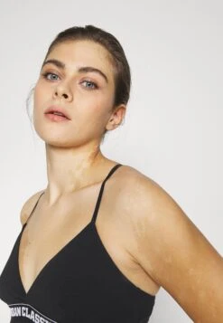 URBAN CLASSICS Damen LadiesLogo Bra - Bustier - Black -Urban Classics 1da97ca1aeb04e0bab410ad07dbfedb5