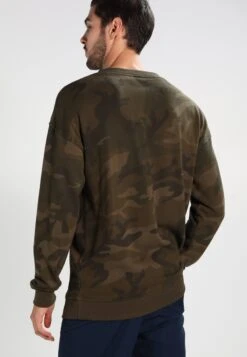 URBAN CLASSICS Camo - Sweater - Olive -Urban Classics 21c2c1d0373e42f09c3a898ddd68f50a