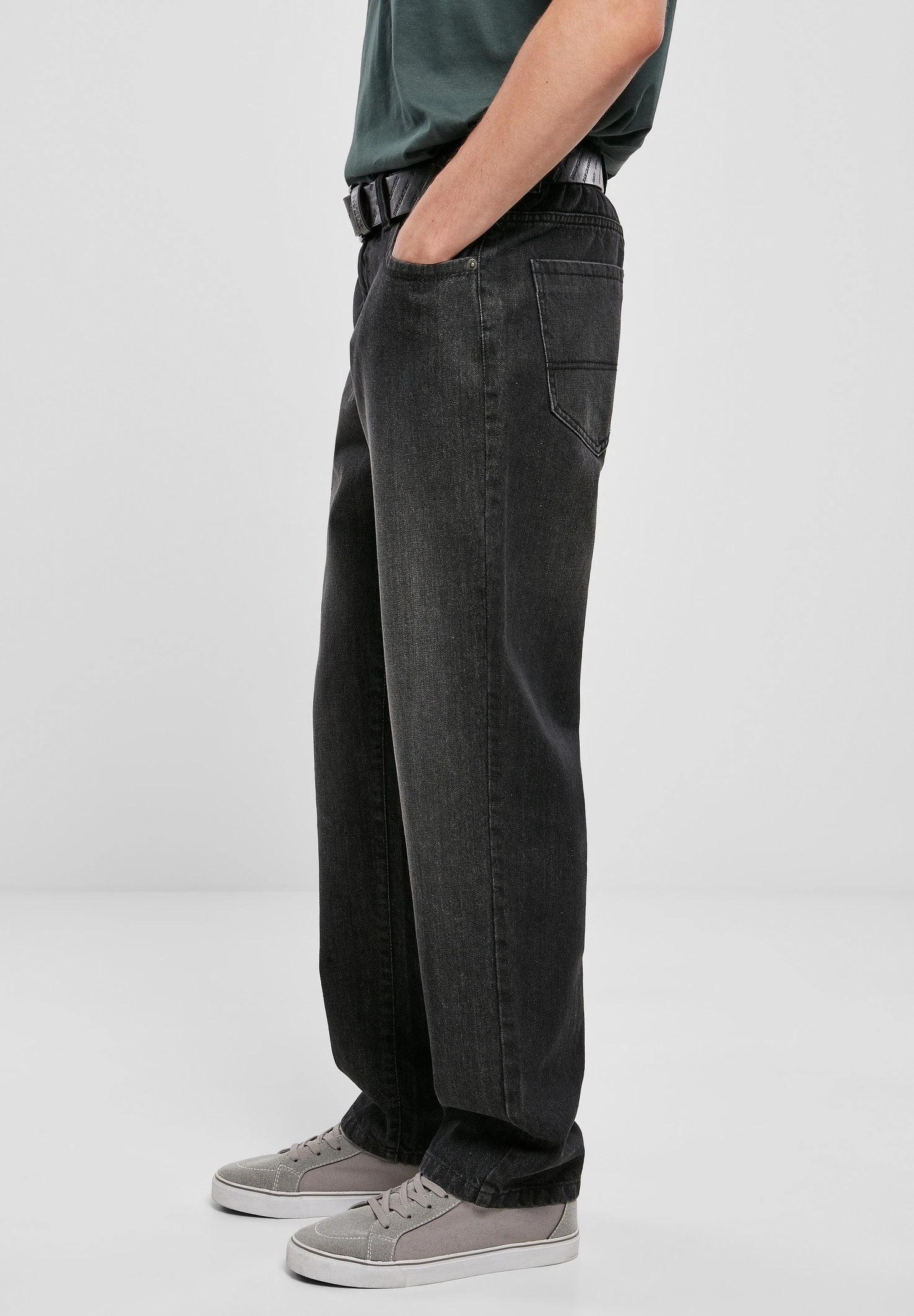 URBAN CLASSICS Loose Fit - Straight Leg Jeans - Real Black Washed 5 URBAN CLASSICS Loose Fit - Straight Leg Jeans - Real Black Washed - Afbeelding 3