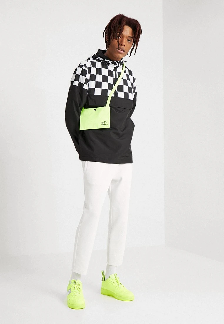 URBAN CLASSICS Check Pull Over Jacket - Windjack - Black/Chess 4 URBAN CLASSICS Check Pull Over Jacket - Windjack - Black/Chess - Afbeelding 2