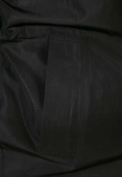 URBAN CLASSICS Crinkle Minimal - Trenchcoat - Black 17 URBAN CLASSICS Crinkle Minimal - Trenchcoat - Black -Urban Classics 3510bd08f2804c7aaf988fd4744533e1