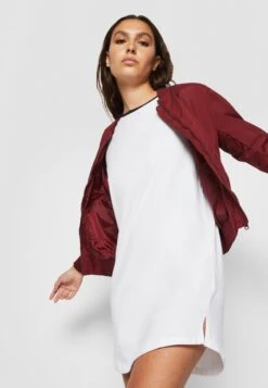 URBAN CLASSICS Bomberjacks - Burgundy -Urban Classics 46e9d4e3883c44c2856db3d54451a144