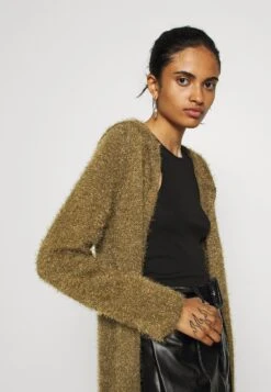 URBAN CLASSICS Feather- Vest - Summerolive -Urban Classics 53627e34e0fb4881b220a944531a7dd1