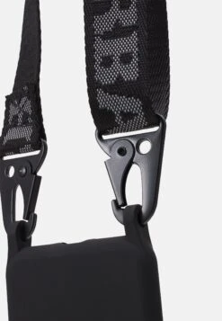 URBAN CLASSICS Phonecase With Logo Strap I Phone 6/7/8 Unisex - Telefoonhoesje - Black -Urban Classics 536c12ac174d4afe8aaa548b36532179