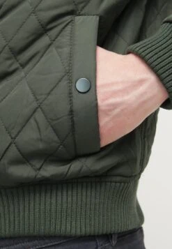 URBAN CLASSICS Diamond - Jas - Olive -Urban Classics 59859f7199d84a6eb10afffb62778966