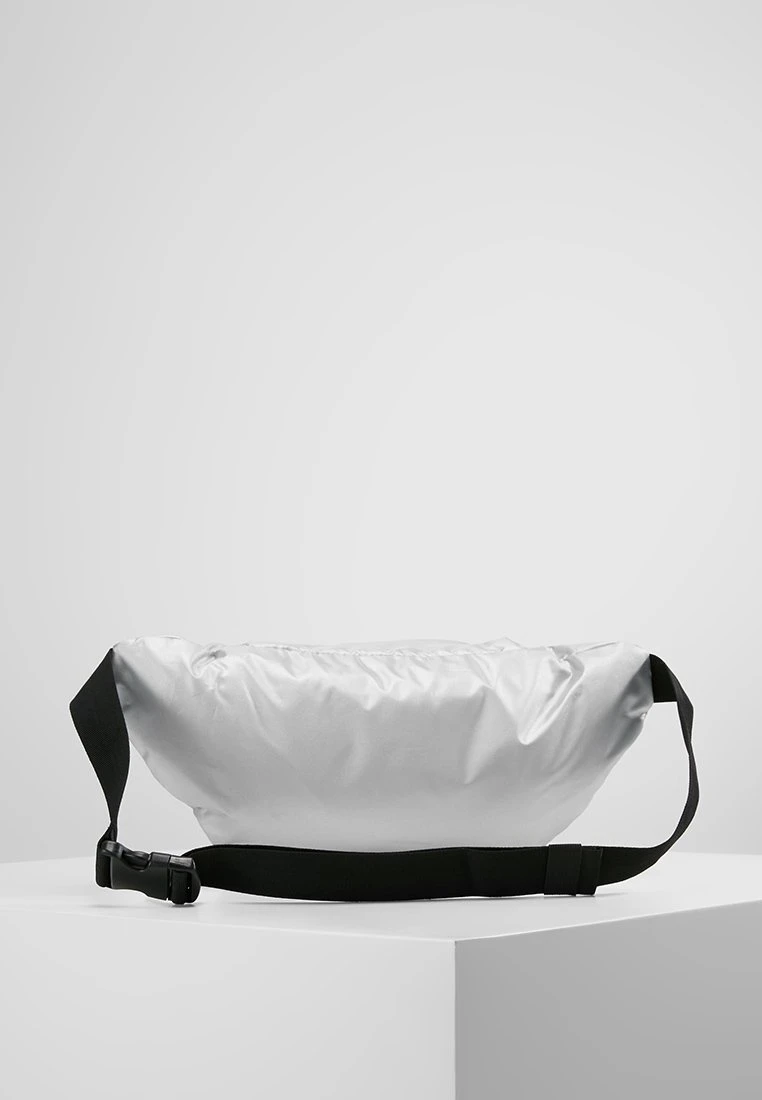 URBAN CLASSICS Heuptas - Silver 5 URBAN CLASSICS Heuptas - Silver - Afbeelding 3