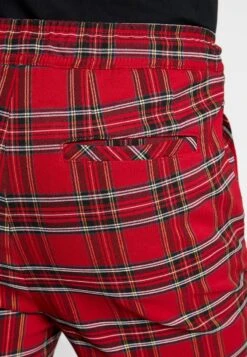 URBAN CLASSICS Checker- Shorts - Red/Black -Urban Classics 755e74f291294ed0a3dcb66f8683bb8f