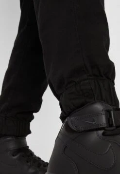 URBAN CLASSICS High Waist - Cargobroek - Black 15 URBAN CLASSICS High Waist - Cargobroek - Black -Urban Classics 78c98e38bea04da0b64376dc339956e9