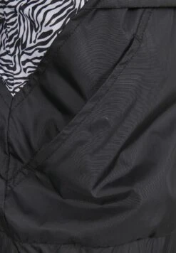 URBAN CLASSICS Mixed- Windjack - Black/Zebra -Urban Classics 78d26c497f784f739835c4954c2c364a
