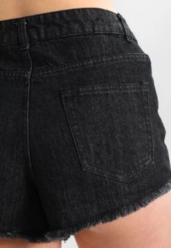URBAN CLASSICS Ladies Hotpants - Jeansshort - Black Washed -Urban Classics 7ae9c6465f744b668f302bd0f2277a13