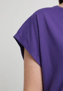 Ladies Extended Shoulder Tee - T-Shirt Basic - Ultraviolet -Urban Classics ad5526493ded451eb4d9eb3d0d036a4d