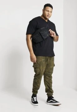 URBAN CLASSICS Pants - Cargobroek - Olive -Urban Classics ba49c09a93f640269394e65fcbfd7594