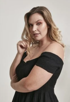 URBAN CLASSICS Ladies Smoked Off Shoulder Dress - Jurk - Black -Urban Classics c8d21e01ddbf40489913afbc7b4d84ed