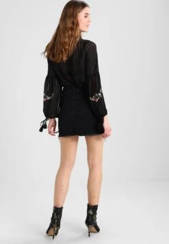 URBAN CLASSICS Lace Up Skirt - Jeansrok - Black Washed -Urban Classics c9ffc9d831ba4990a3022516f4483cb5