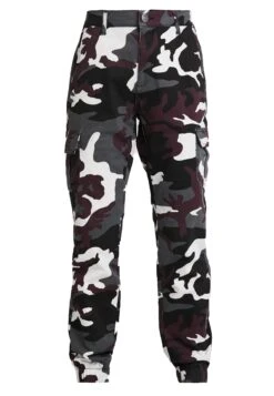 URBAN CLASSICS Ladies High Waist Camo Cargo Pants - Broek - Wine -Urban Classics d152e18d446a4c738a85e93f1d4cfe9b