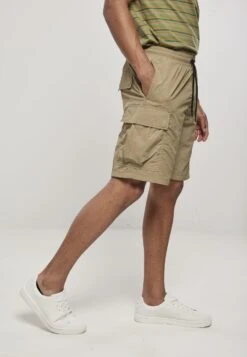 URBAN CLASSICS Nylon Cargo Shorts - Shorts - Khaki 10 URBAN CLASSICS Nylon Cargo Shorts - Shorts - Khaki -Urban Classics d38138f34c73408ebc413de61952b172