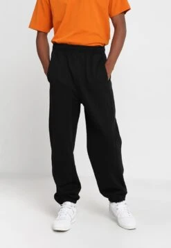 URBAN CLASSICS Suit - Trainingspak - Black -Urban Classics eb2279013f7e4ea29fa4db32109f8663